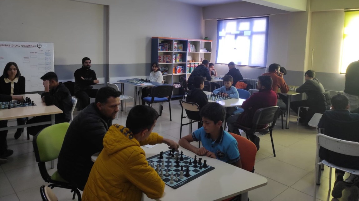 Okulumuzda Satranç Turnuvası Düzenlendi
