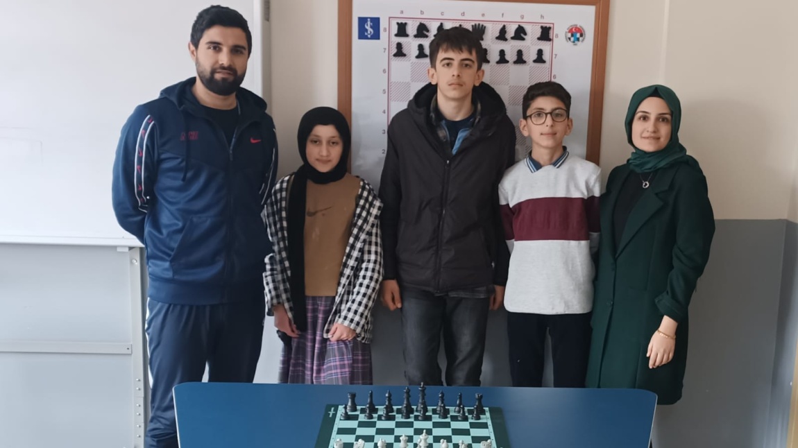 Satranç Turnuvası Düzenlendi